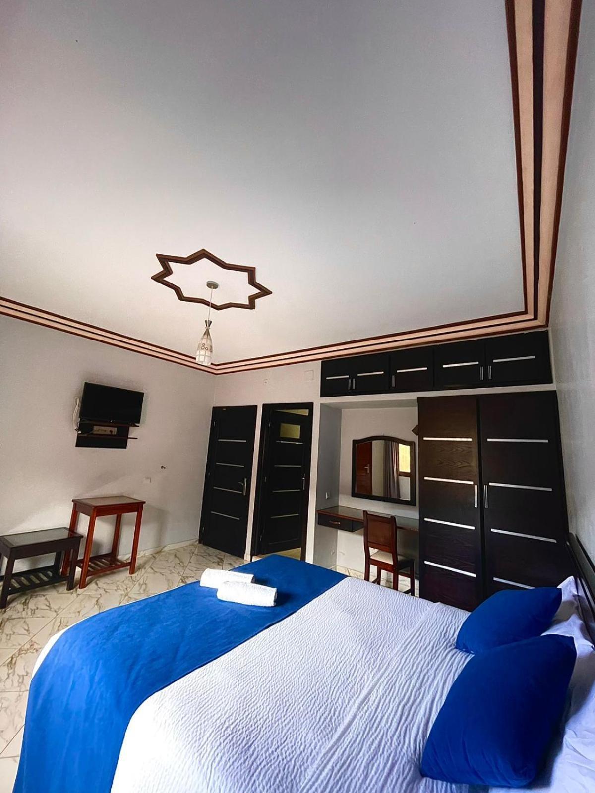 Maison D'Hotes Familiale "Dar Aboulanwar" El Yadida Exterior foto