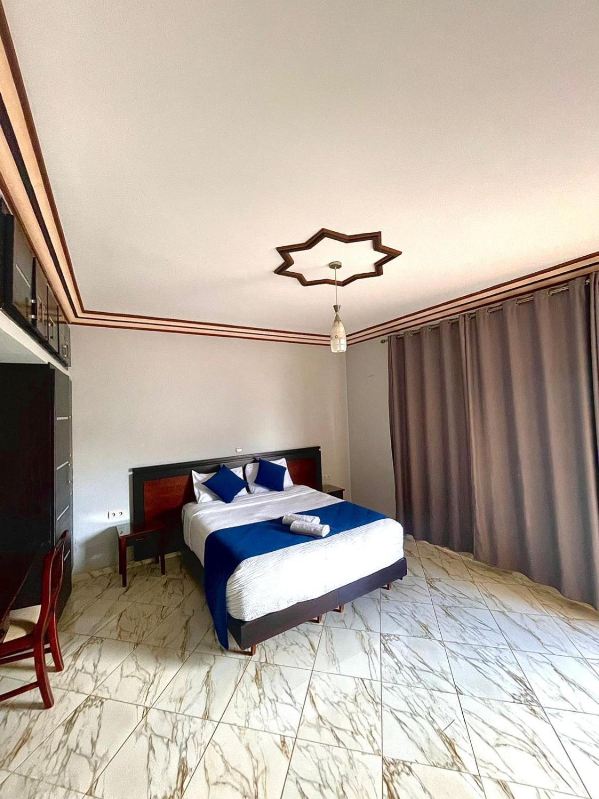 Maison D'Hotes Familiale "Dar Aboulanwar" El Yadida Exterior foto